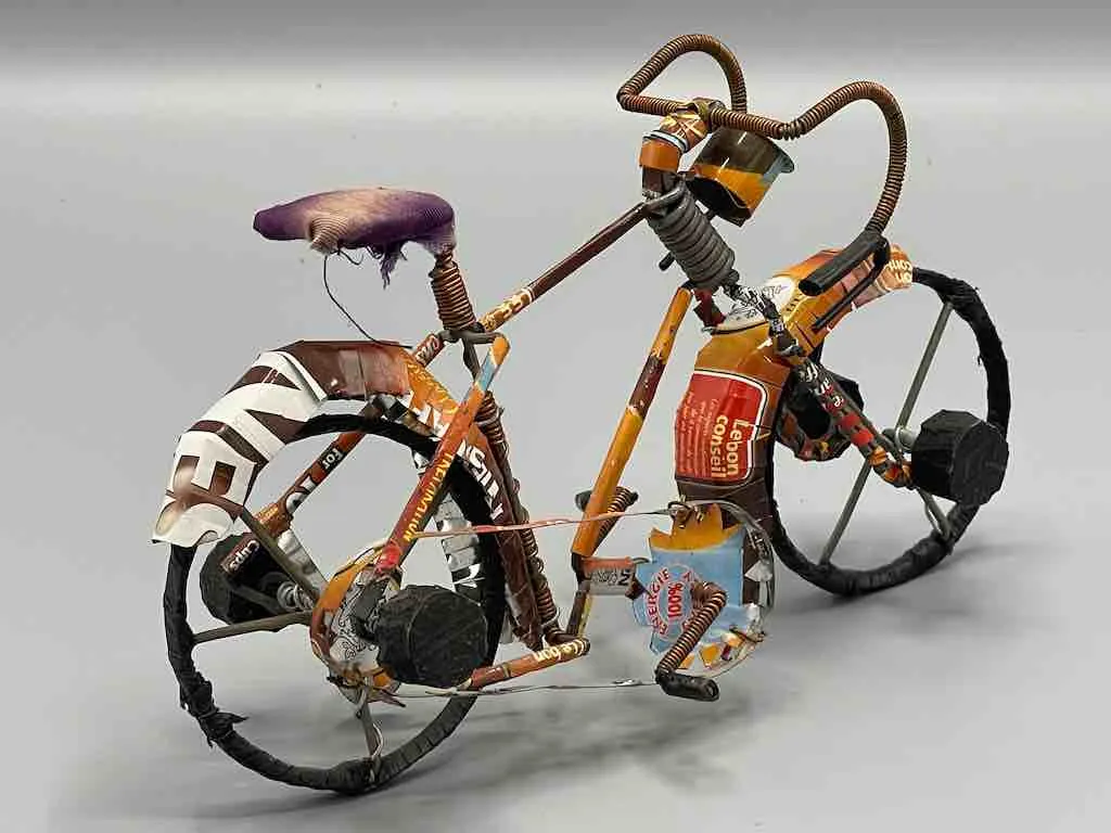 African Recycled Wire Cloth Seat Toy Racing Bike - Burkina Faso