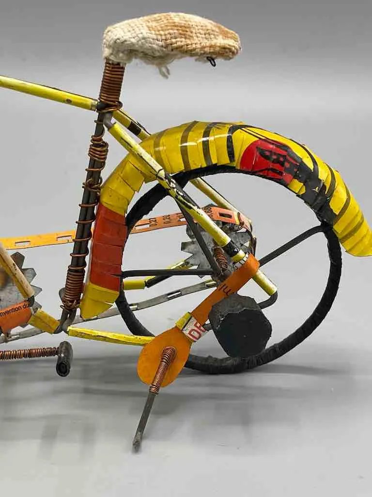 African Recycled Wire Cloth Seat Toy Racing Bike - Burkina Faso