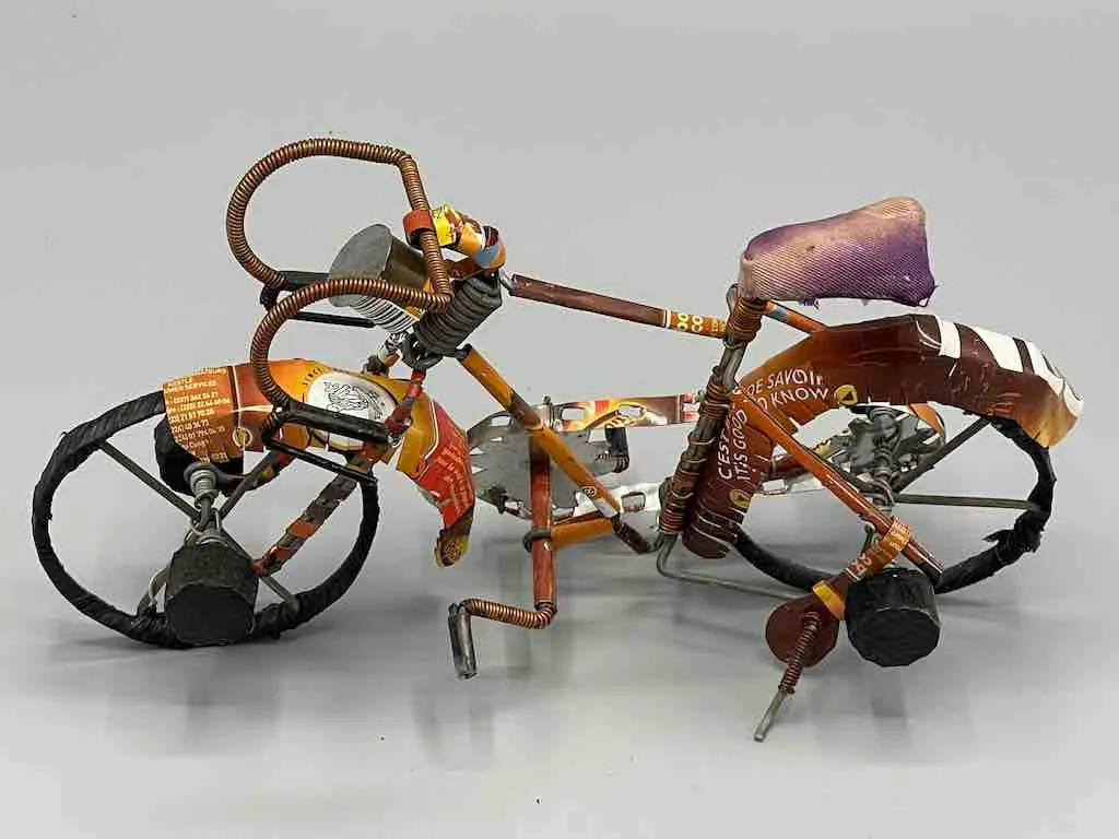 African Recycled Wire Cloth Seat Toy Racing Bike - Burkina Faso