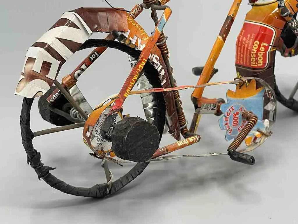African Recycled Wire Cloth Seat Toy Racing Bike - Burkina Faso