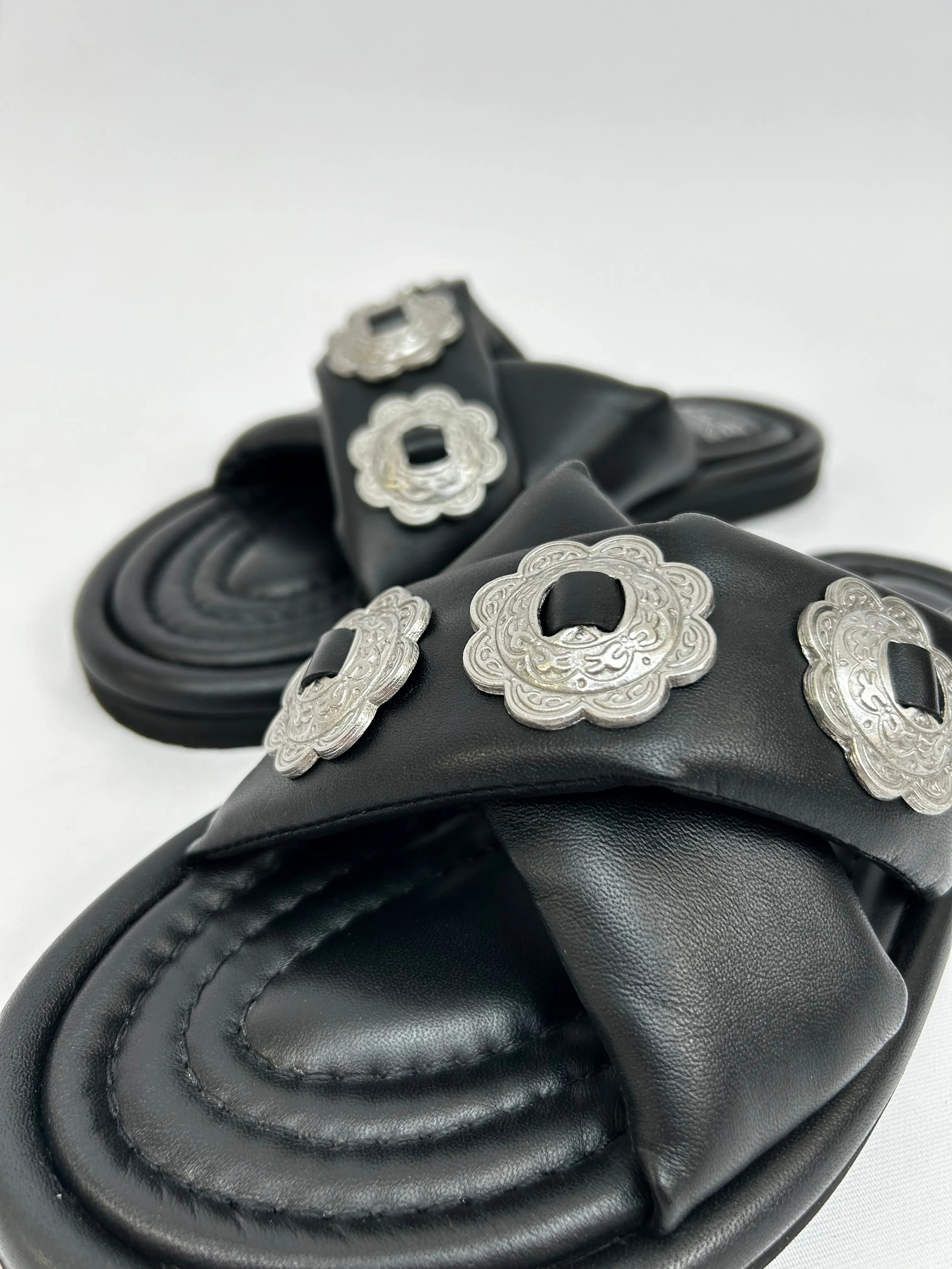 BRONX Black Sandal