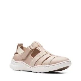 Clarks Teagan Step Sand Leather