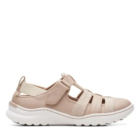 Clarks Teagan Step Sand Leather